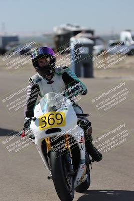 media/Oct-12-2025-CRA (Sun) [[e621380112]]/Around the Pits/